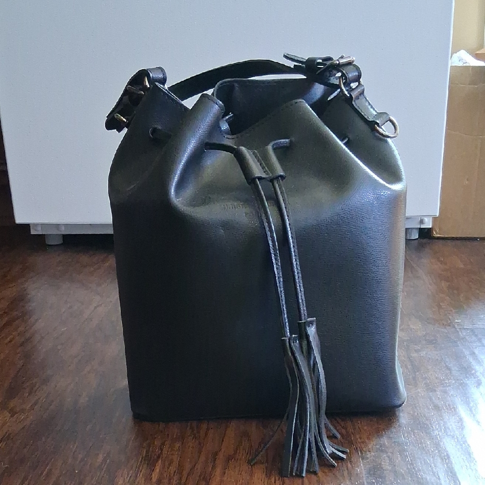 Christian Laurier Paris Bucket Bag